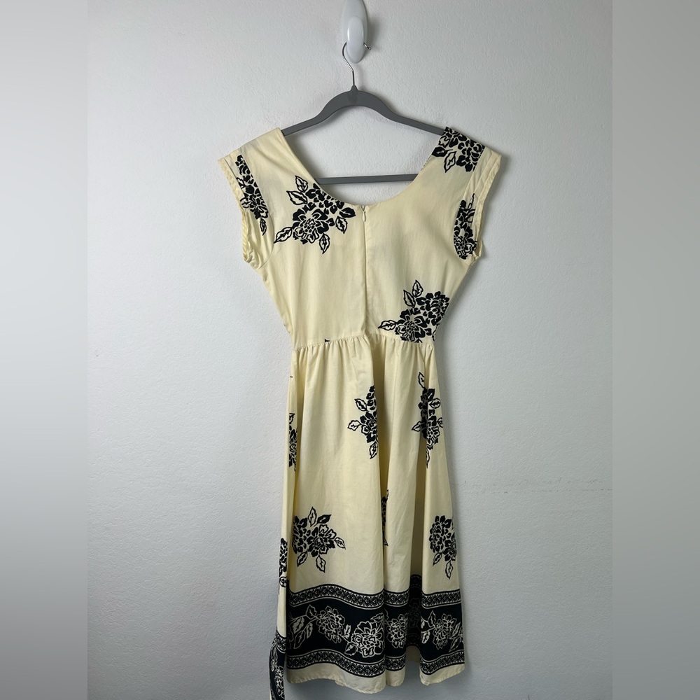 S Twelve Yellow & Black Floral Cotton Spandex A-line Summer Beach Vacation Dress - Picture 2 of 14